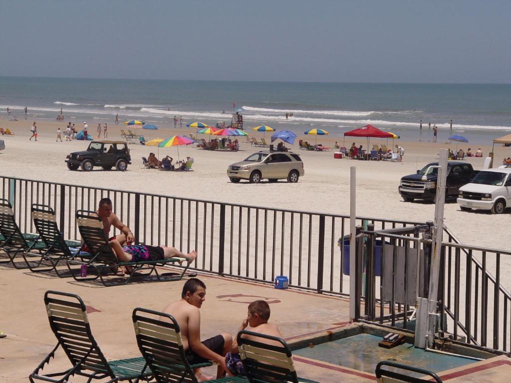 Grand Prix Motel Beach Front Daytona Beach Exterior foto